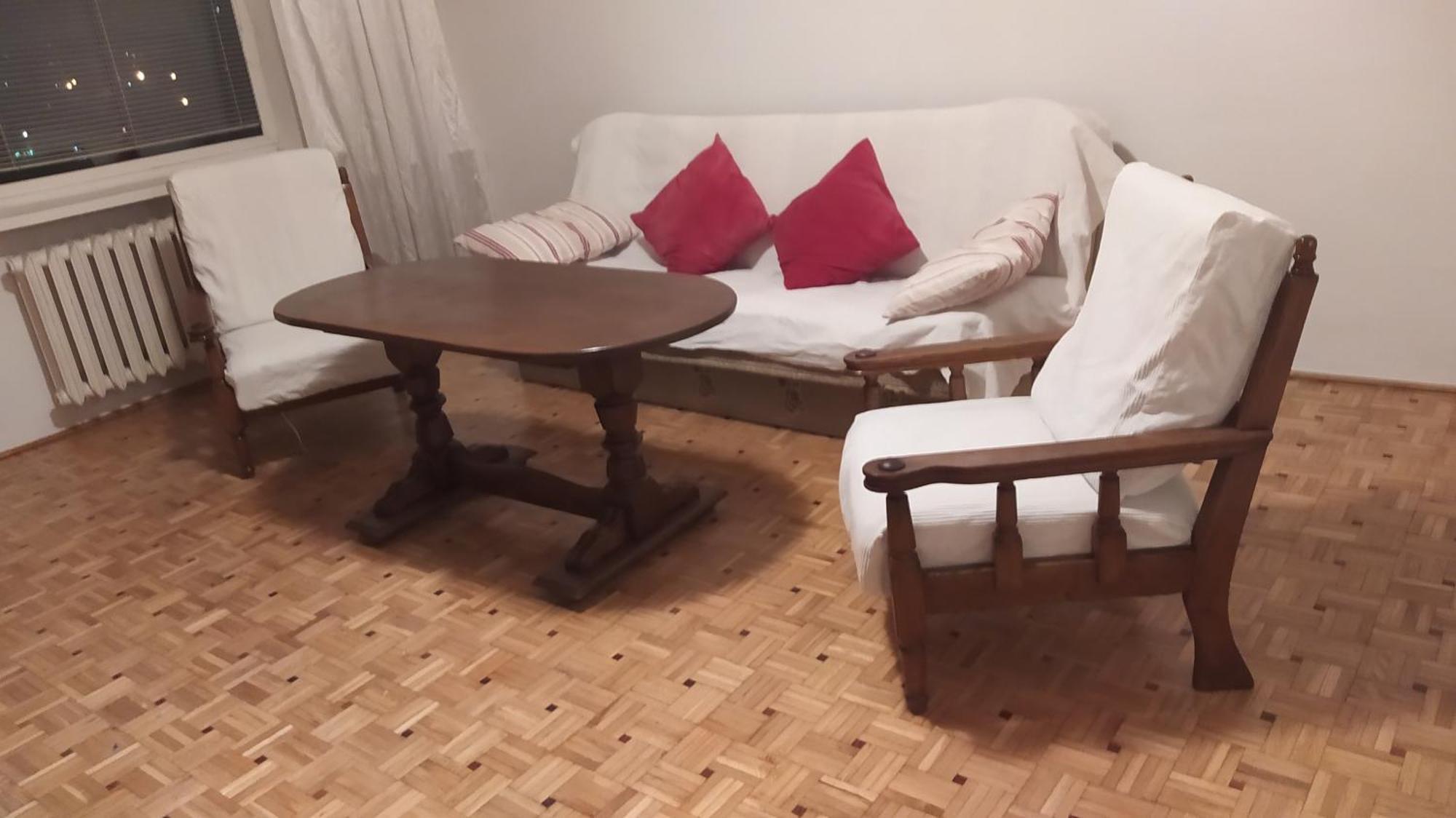Uroczy Apartament Z Bezplatnych Parkingiem Варшава Екстер'єр фото