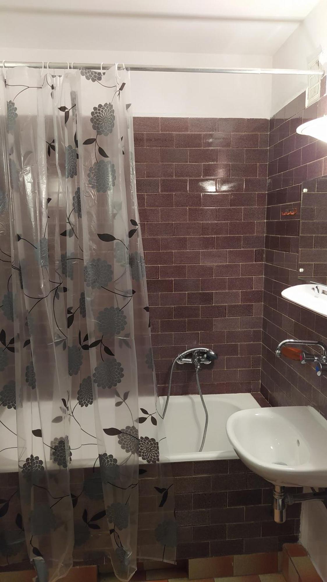 Uroczy Apartament Z Bezplatnych Parkingiem Варшава Екстер'єр фото